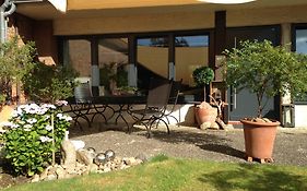 Elb Nest Gaestehaus